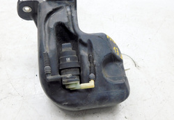OPEL ASTRA H III 1.6 04r ZBIORNIK ZBIORNICZEK SPRYSKIWACZY 