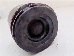 IVECO EuroTech 440KM 2001r - TŁOK Z KORBOWODEM