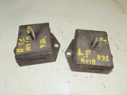 AVIA A31 TURBO 3.6 98r PODUSZKA SILNIKA 