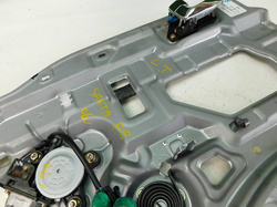 HYUNDAI SANTA FE I 06r PODNOŚNIK SZYBY TYŁ LEWY