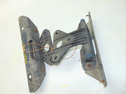 IVECO MAGIRUS 260-30 05r ZAWIASY MASKI LEWA PRAWA