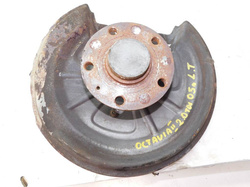 SKODA OCTAVIA II 2005r ZWROTNICA PIASTA LEWY TYŁ