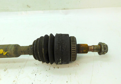 MERCEDES ML W163 2.7CDI 00r PÓŁOŚ PRAWY PRZÓD