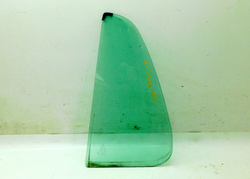 MERCEDES ML W163 2.7 CDI 00r SZYBA DRZWI LEWY TYŁ TRÓJKĄT  