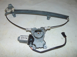 NISSAN PRIMERA P11 LIFT 2.0D PODNOŚNIK LEWY PRZÓD