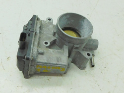 MAZDA 3 II BL 2012r 2.0B PRZEPUSTNICA L3R413640