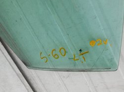 VOLVO S60 I 2.4 D5 2002r SZYBA DRZWI TYŁ LEWY