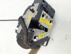 RENAULT KOLEOS I 2.0D 09 ZAMEK DRZWI LEWY TYŁ