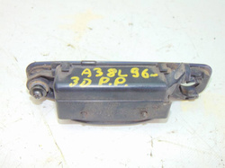AUDI A3 8L 1.8 3D 96r KLAMKA DRZWI PRZÓD PRAWY