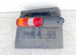 MB ACTROS MP4 12r EURO 5 NADKOLE LAMPA BŁOTNIK LEWY TYŁ 