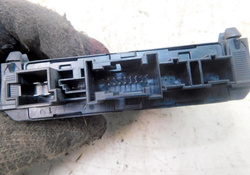 MERCEDES W210 LIFT KOMBI 2.7 01r MODUŁ DRZWI LEWY PRZÓD 2108207526