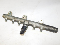 LANCIA LYBRA 1.9 JTD 116KM 02r LISTWA WTRYSKOWA