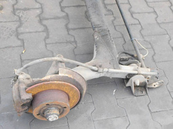 AUDI 80 B4 1.9 92r BELKA ZAWIESZENIA TYŁ AVANT KOMBI 