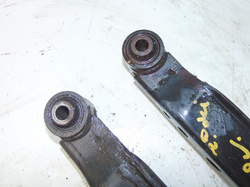 RENAULT KOLEOS I 2.0 DCI 09r WAHACZ TYŁ DOLNY LEWY