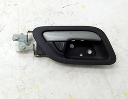 HONDA FRV FR-V I 2.0 06r KLAMKA WEWNĘTRZNA PRAWY PRZÓD