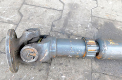 MERCEDES 2628 ECONIC 01r WAŁ WAŁEK POMPY HYDRAULICZNEJ 53CM