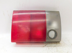 AUDI 80 B4 2.0 93r LAMPA PRAWY TYŁ W KLAPĘ SEDAN