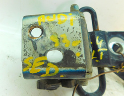 AUDI 80 B4 2.0 93r ZAWIASY ZAWIAS DRZWI LEWY TYŁ