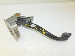 HYUNDAI SANTA FE I 2.0 136KM 06r PEDAŁ HAMULCA