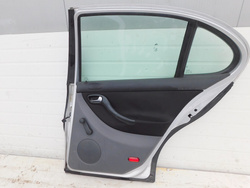 SEAT LEON I 1.9 TDI 04r DRZWI PRAWY TYŁ HB 5D SREBRNE L57N