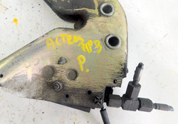 MB ACTROS MP3 MP2 ZAMEK KABINY PRAWY