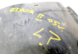 SKODA OCTAVIA II 2005r NADKOLE LEWY PRZÓD 