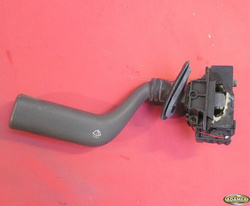 VOLVO S40 1.8 97r - PRZEŁĄCZNIK WYCIERACZEK