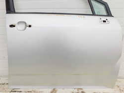 TOYOTA COROLLA VERSO E120 2.0D 2005r DRZWI PRAWY PRZÓD LAKIER 1C0