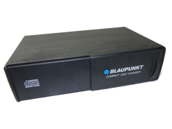 OPEL VECTRA B ZMIENIARKA PŁYT 90589766  