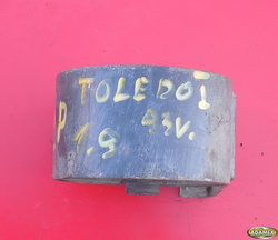 SEAT TOLEDO I 1.9D 93r - PODUSZKA SILNIKA