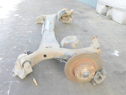 RENAULT SCENIC II 1.9DCI BELKA OS ZAWIESZENIA TYŁ