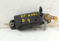 AUDI 80 B4 94r KLAMKA DRZWI PRAWY PRZÓD 
