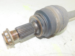 BMW F20 120i 18r LCI PÓŁOŚ LEWY TYŁ 7609351