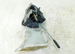 MERCEDES W210 LIFT KOMBI 2.7 01r ZAMEK DRZWI PRAWY PRZÓD