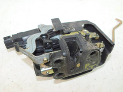 KIA PICANTO I 2005r ZAMEK DRZWI PRAWY TYŁ