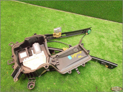 SEAT LEON II 2006r - PODNOŚNIK SZYBY PRAWY PRZÓD