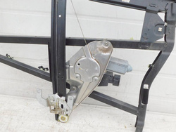 AUDI A6 C5 98r SEDAN PODNOŚNIK SZYBY PRAWY TYŁ