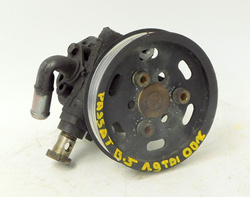 VW PASSAT B5 1.9 TDI POMPA WSPOMAGANIA 8D0145177Q