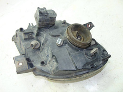 RENAULT KANGOO 1.5DCI 05r LAMPA PRZÓD PRAWY LIFT