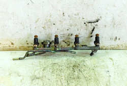 HONDA CIVIC VII 1.4 02r LISTWA WTRYSKOWA WTRYSKIWACZE KOMPLET