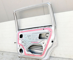 OPEL ZAFIRA B 1.9CDTI 08r DRZWI PRAWY TYŁ Z157