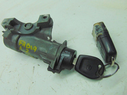 SKODA FABIA I 1.2 54KM 03r STACYJKA + KLUCZYK