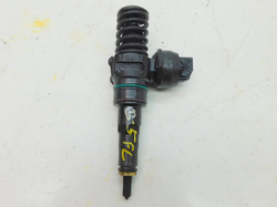 VW PASSAT B5 FL 1.9 TDI POMPOWTRYSKIWACZ 038130073AB