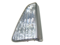 NISSAN MURANO Z50 05r LAMPA W KLAPĘ TYŁ PRAWY