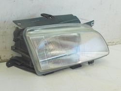 CITROEN BERLINGO PARTNER I 1.9 D 01r LAMPA REFLEKTOR PRAWY PRZÓD
