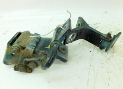 AUDI 80 B4 2.0 93r ZAWIASY ZAWIAS DRZWI PRAWY TYŁ