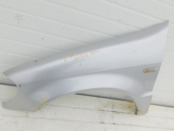 MERCEDES ML W163 2.7CDI 00r BŁOTNIK LEWY PRZÓD 