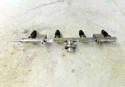 MAZDA 6 GG/GY 2.0B 141KM 05r LISTWA WTRYSKOWA WTRYSKIWACZE 4M8G-9D280