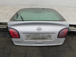 NISSAN PRIMERA P11 1.8 2001r LIFT HB  KLAPA TYŁ