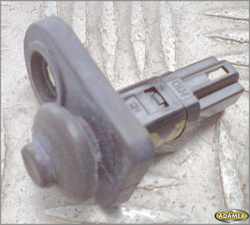 KIA RIO II 1.5CRDI 2009r - CZUJNIK KRAŃCOWY DRZWI